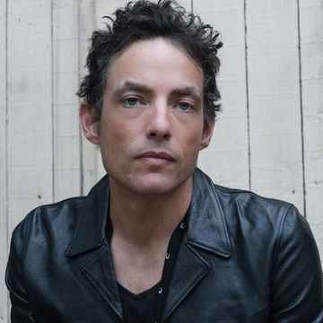 Performer: The Wallflowers